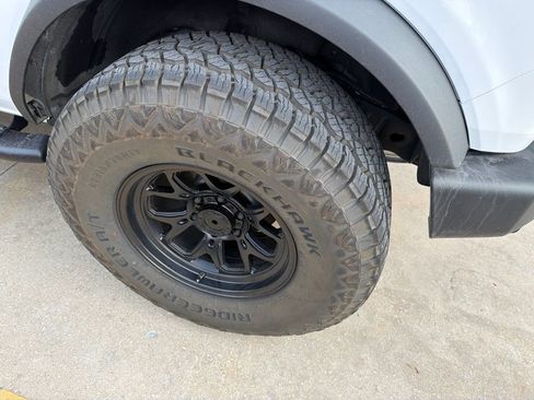 Used 2025 Ford Bronco Big Bend AWD/4WD image 8