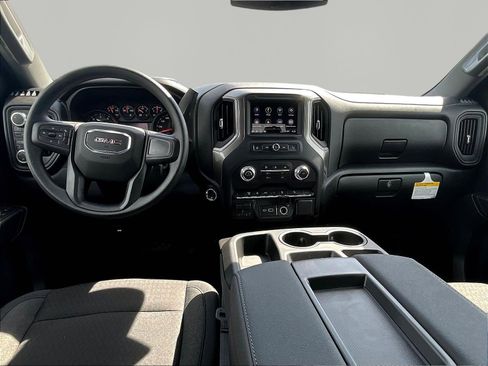 New 2026 GMC Sierra 2500 Pro AWD/4WD image 10