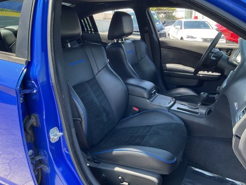 Used 2013 Dodge Charger R/T RWD image 21