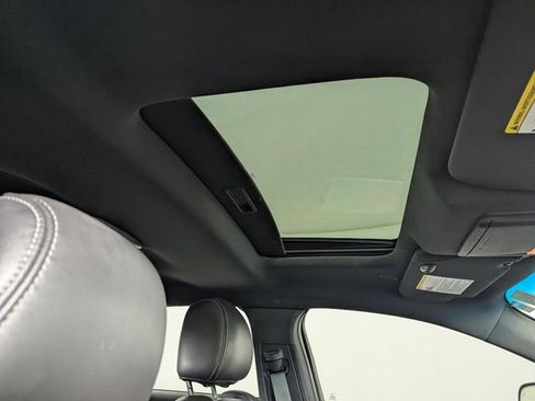 Used 2016 Ford Taurus SHO w/ Equipment Group 401A image 24