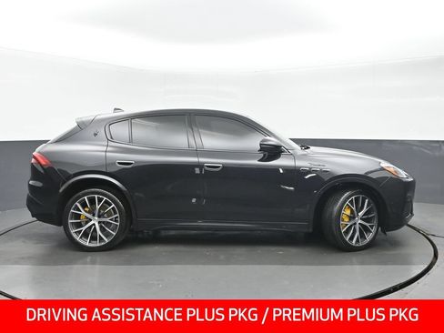 Used 2023 Maserati Grecale Modena AWD/4WD image 2