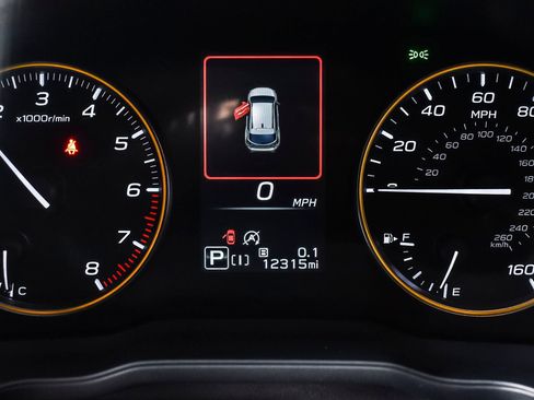 Used 2024 Subaru Crosstrek 2.5i Wilderness w/ Crosstrek Mirror Package image 19