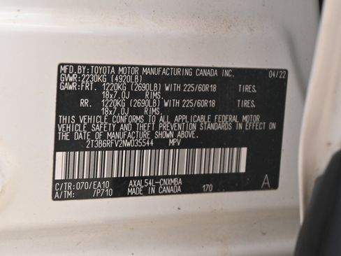 Used 2022 Toyota RAV4 XLE Premium image 17