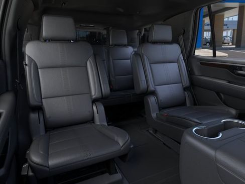 New 2026 Chevrolet Tahoe High Country AWD/4WD image 17