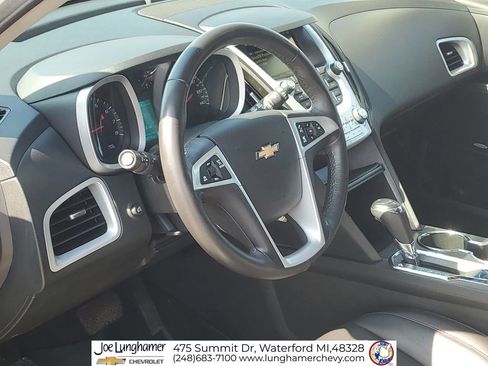 Used 2016 Chevrolet Equinox LTZ w/ Enhanced Convenience Package AWD/4WD image 12