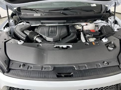 Used 2026 Buick Enclave Sport Touring w/ Power Package FWD image 30