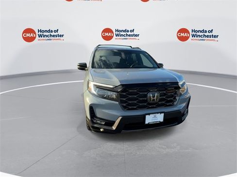 Certified 2022 Honda Passport TrailSport image 3