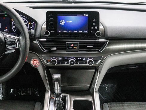 Used 2019 Honda Accord LX image 13