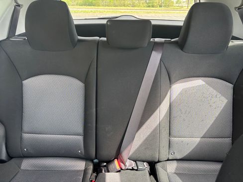 Used 2025 Kia Soul LX w/ LX Technology Package image 36