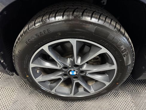 Used 2018 BMW X5 sDrive35i image 19