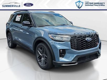 New 2026 Ford Explorer ST w/ Sun And Sound Package