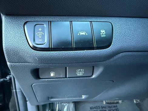 Used 2022 Hyundai Ioniq Blue image 24