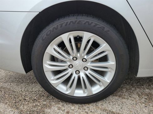 Used 2019 Buick LaCrosse Premium w/ Driver Confidence Package II image 5