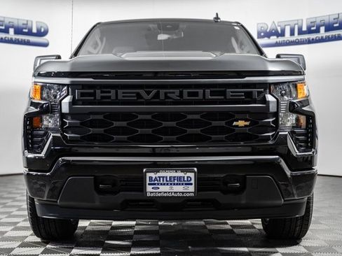 New 2026 Chevrolet Silverado 1500 Custom image 2