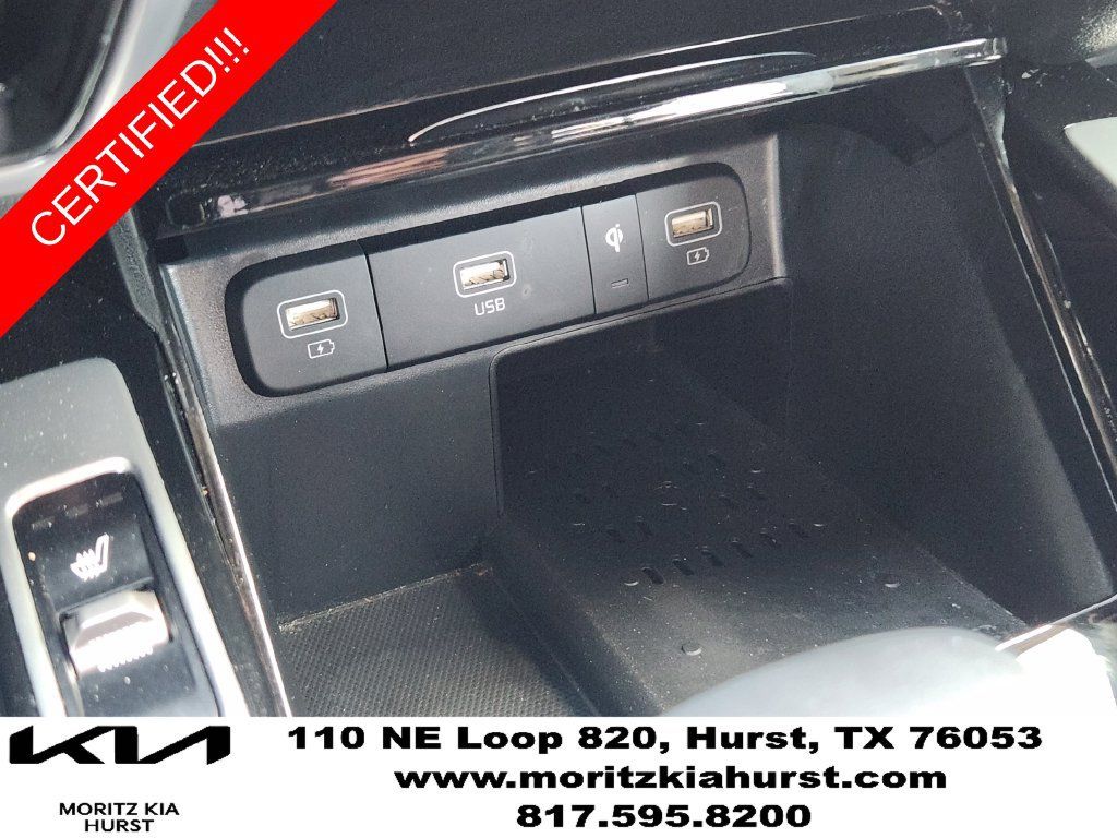 Certified 2023 Kia Sorento SX AWD/4WD image 22