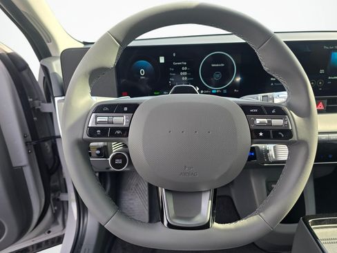 New 2025 Hyundai Ioniq 5 SE AWD/4WD image 19