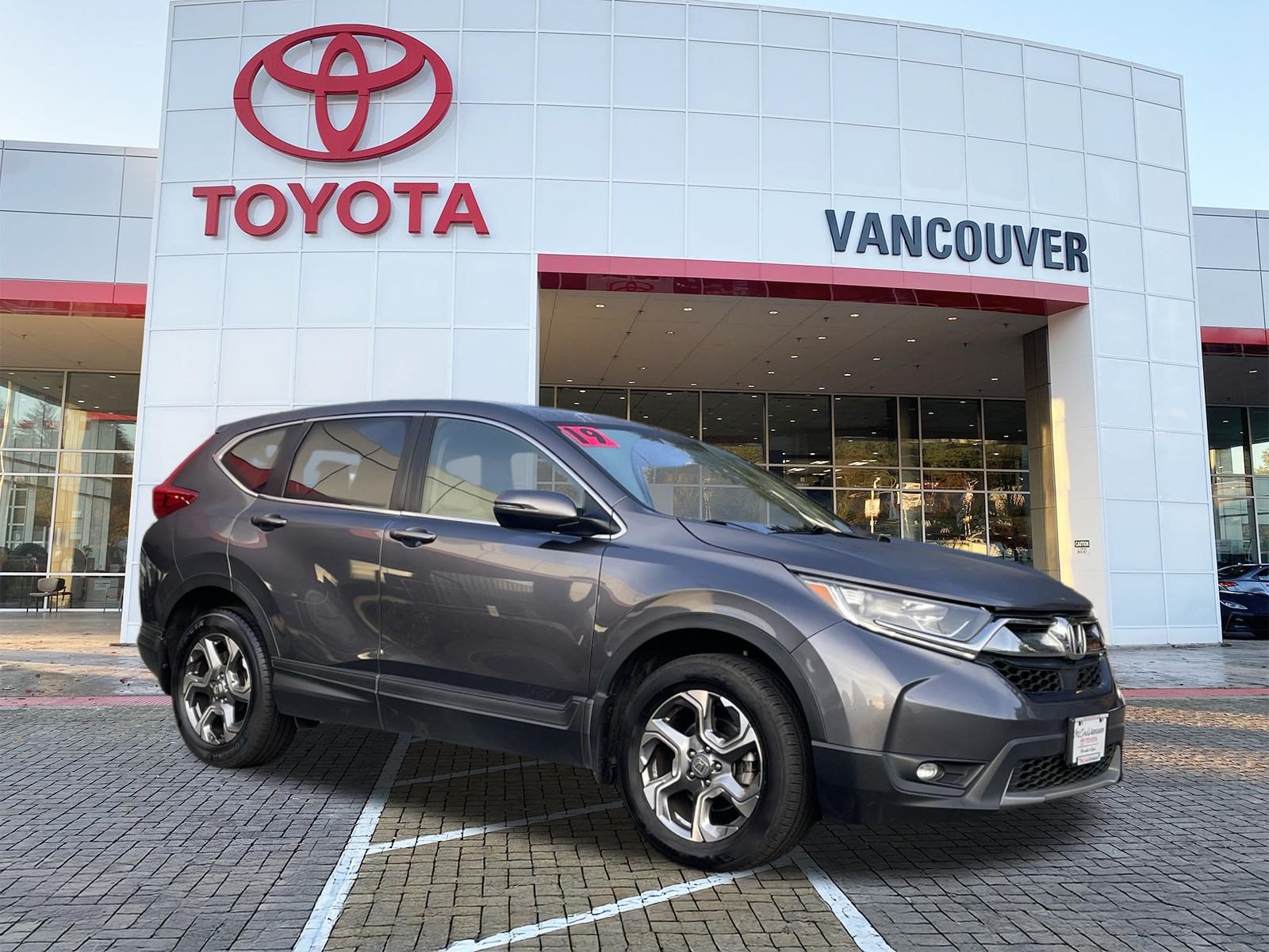 Used 2019 Honda CR-V EX image 1
