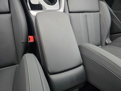 Certified 2025 Audi Q5 Premium Plus w/ Premium Plus AWD/4WD image 23