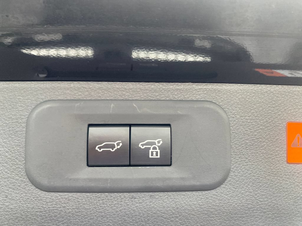 Used 2024 Lexus TX 500h AWD w/ Technology Package image 39