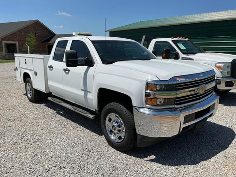 Used 2016 Chevrolet Silverado 2500 W/T image 3