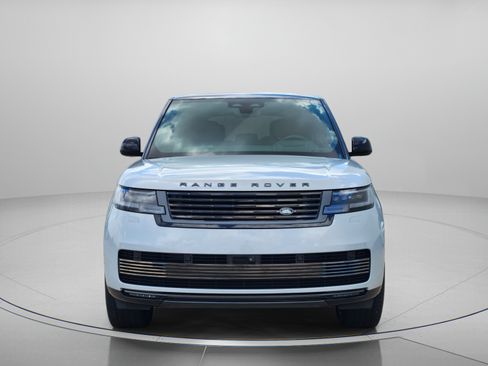 Certified 2025 Land Rover Range Rover SV AWD/4WD image 6