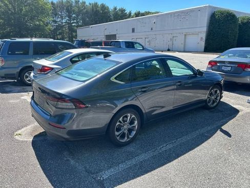 Used 2023 Honda Accord EX image 4