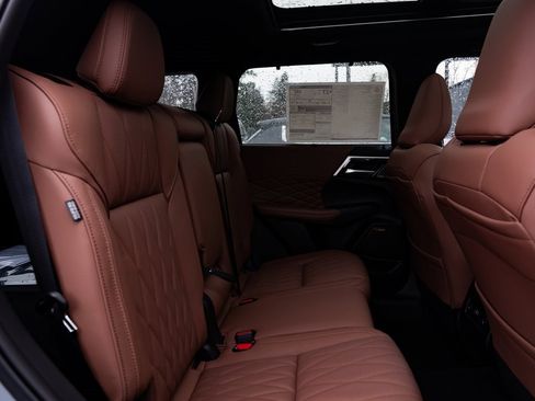 New 2026 Mitsubishi Outlander SEL image 23