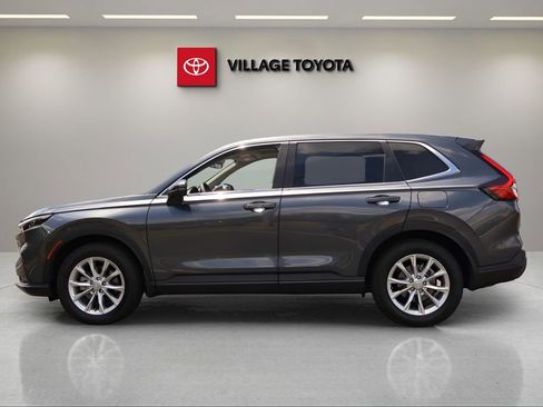 Used 2024 Honda CR-V EX image 2