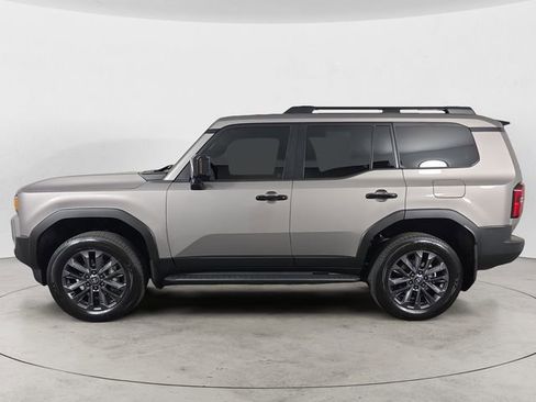 Used 2026 Toyota Land Cruiser w/ Premium Package AWD/4WD image 2
