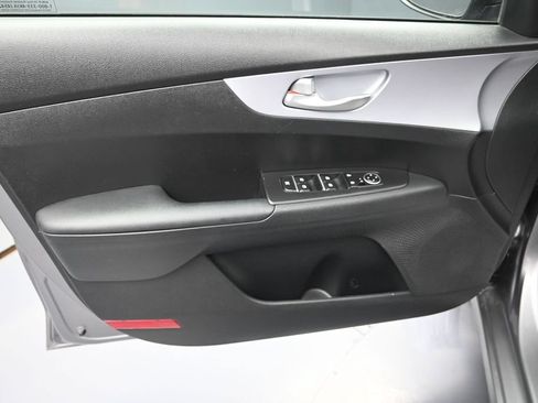 Certified 2024 Kia Forte LXS FWD image 10