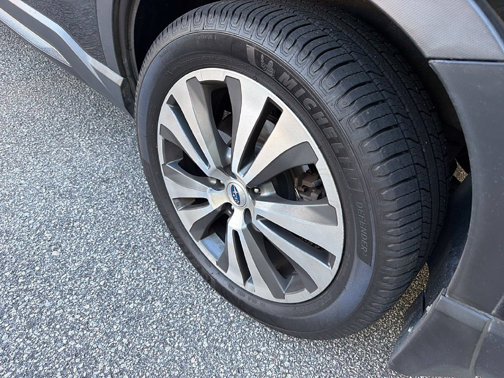 Used 2019 Subaru Ascent Limited w/ Popular Package #2 AWD/4WD image 7