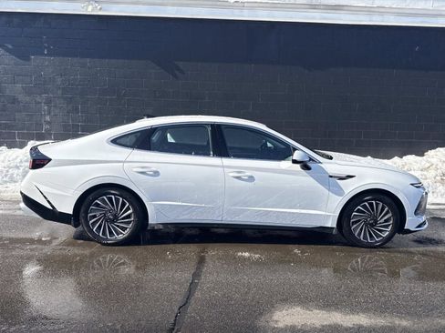 Used 2024 Hyundai Sonata SEL image 3