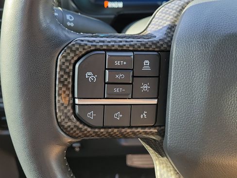 Used 2024 Ford F250 Lariat w/ Lariat Ultimate Package image 25