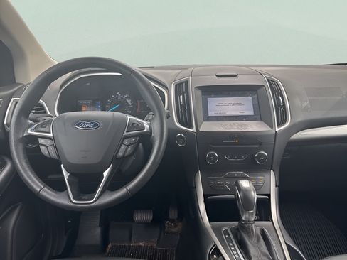 Used 2018 Ford Edge SEL w/ Equipment Group 201A AWD/4WD image 27
