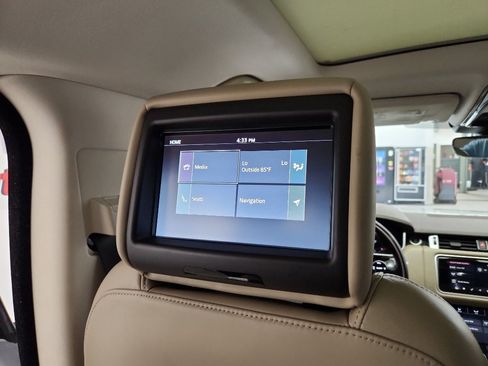 Used 2018 Land Rover Range Rover Sport Supercharged image 38