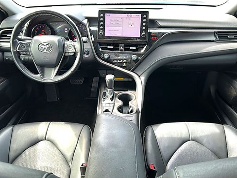 Used 2021 Toyota Camry XSE FWD image 21