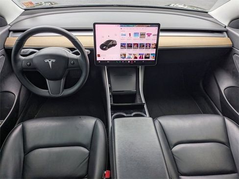 Used 2020 Tesla Model 3 Standard Range Plus image 14