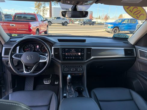 Used 2021 Volkswagen Atlas SE image 13