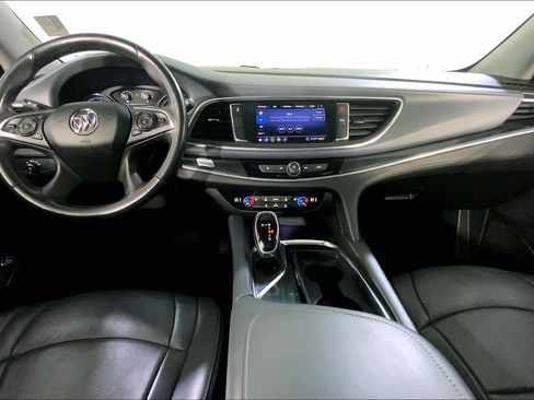 Used 2020 Buick Enclave Essence FWD image 14