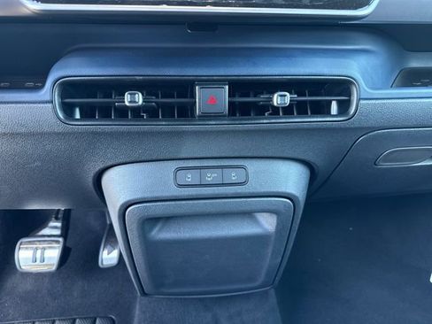 New 2025 Volkswagen ID. Buzz Pro S image 37