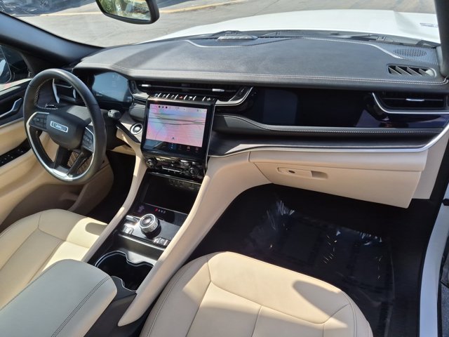 Used 2023 Jeep Grand Cherokee 4WD 4xe image 23
