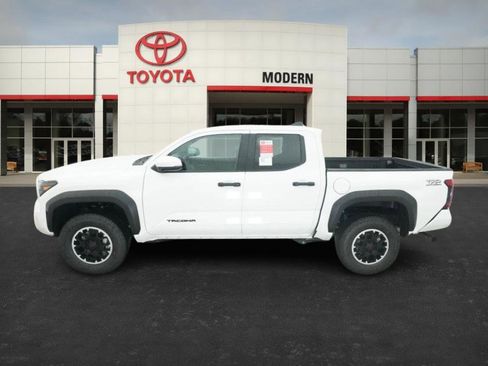 New 2026 Toyota Tacoma TRD Off-Road AWD/4WD image 9