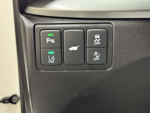 Used 2018 Acura RDX AWD w/ Advance Package image 17