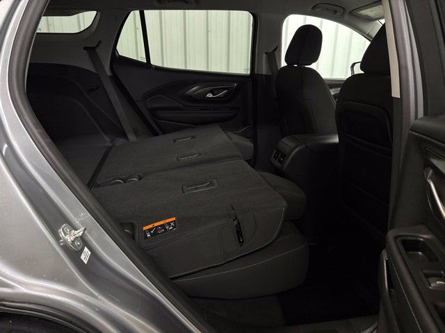 Used 2024 GMC Terrain SLE FWD image 15