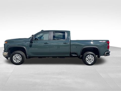 New 2026 Chevrolet Silverado 2500 LT w/ Convenience Package AWD/4WD image 2