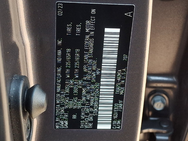 Used 2023 Toyota Highlander XLE AWD/4WD image 20