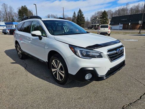 Used 2019 Subaru Outback 2.5i Limited w/ Popular Package #2 image 19