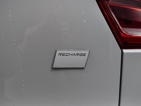 Used 2024 Volvo XC40 Recharge Plus w/ Protection Package Premier image 5