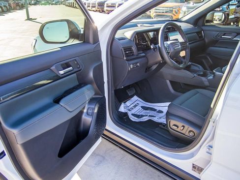 New 2026 GMC Terrain AT4 AWD/4WD image 23
