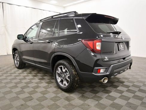 Certified 2023 Honda Passport TrailSport image 5
